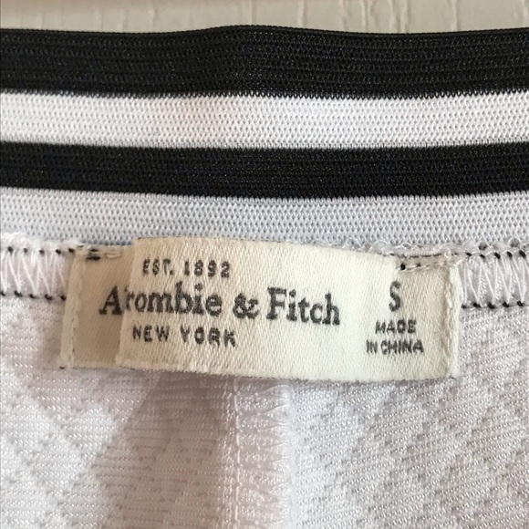 New A&F wrap skirt - Picture 3 of 3